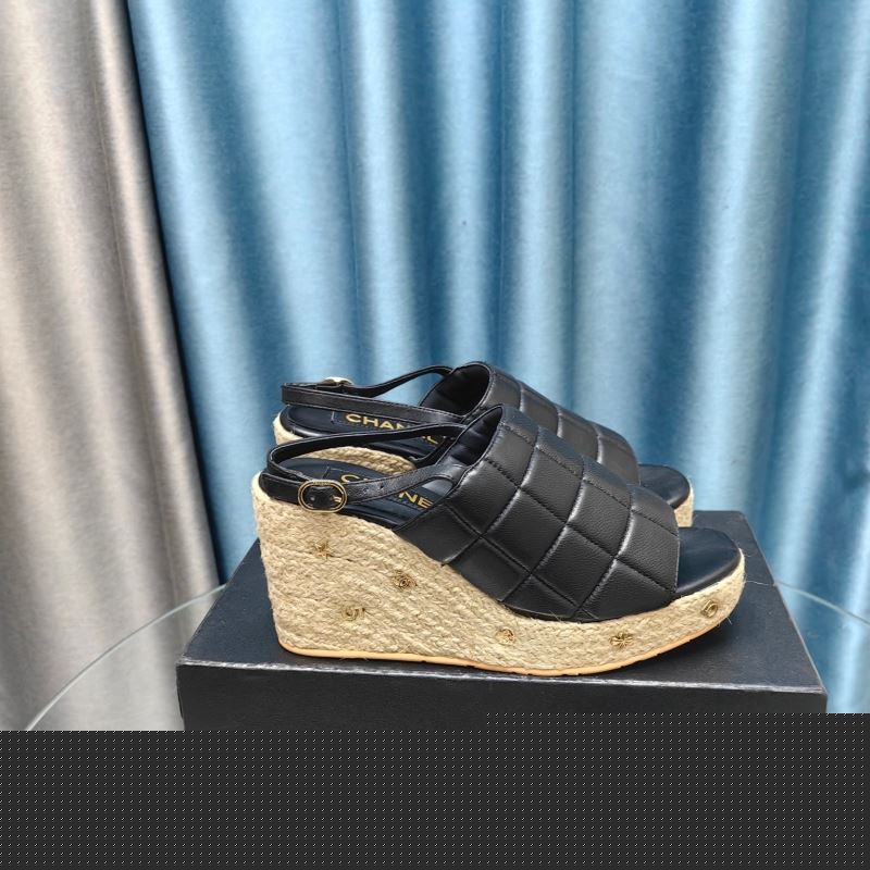 Ch*el slippers